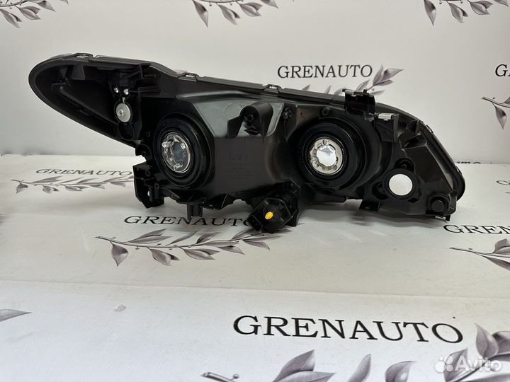 Комплект Фар Новые Honda Civic 8 4D рест 2009-12