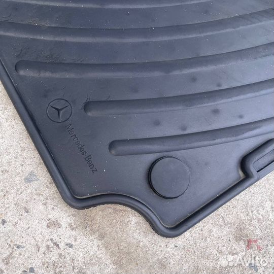 Оригинальные ковры Mercedes C-класс w204