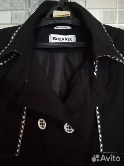 Плащ женский