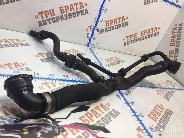 Фольксваген Пассат Патрубок радиатора верхний