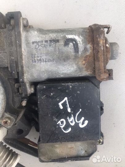 Стеклоподъемник задней двери Mitsubishi Galant 8