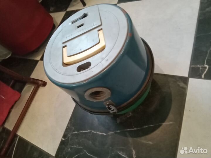 Пылесос Тайфун СССР