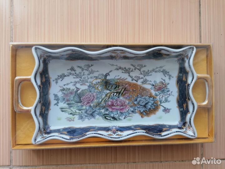 Фарфоровые блюда