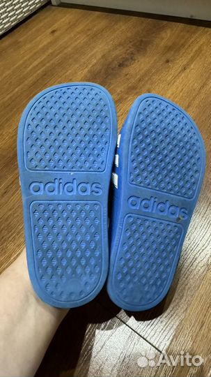 Шлепки adidas 29