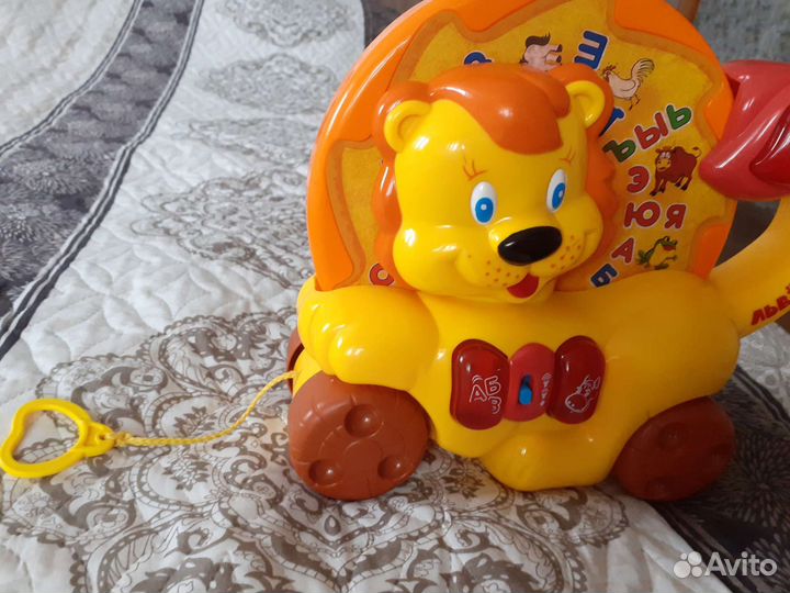 Музыкальный львенок