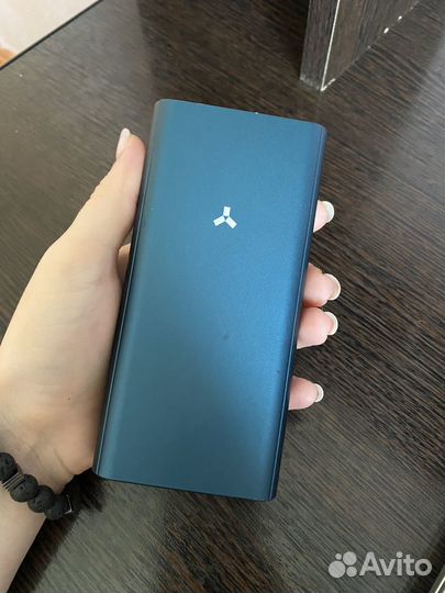 Повербанк 20000