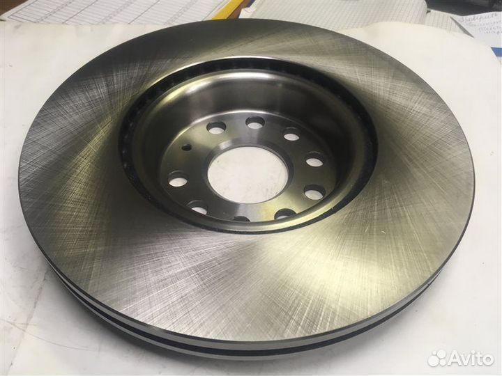 Диск тормозной передний вентилируемый Volkswagen