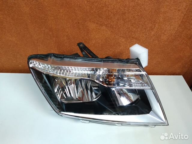 Фара правая Nissan Terrano 2017