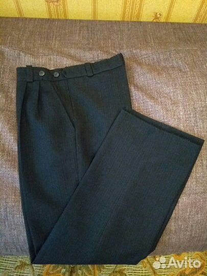 Костюм тройка