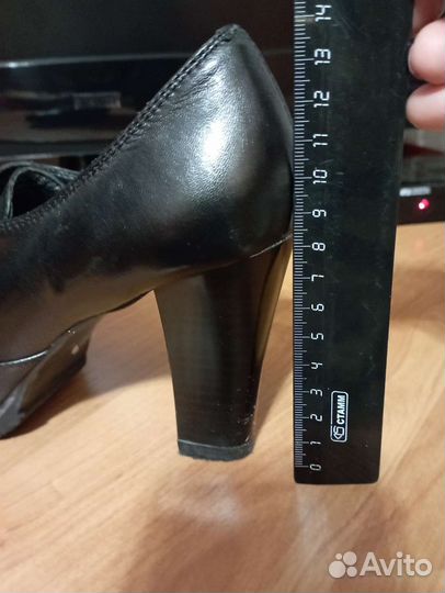 Туфли женские 37,5 и 38 размер натуральная кожа