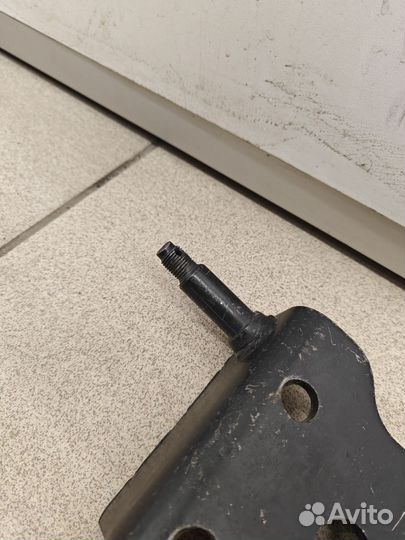 Серьга рессоры правая Москвич 412