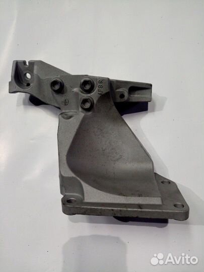 Лапа двигателя Инфинити фх 35