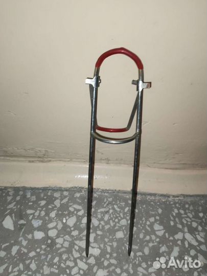 Подставка под удочку