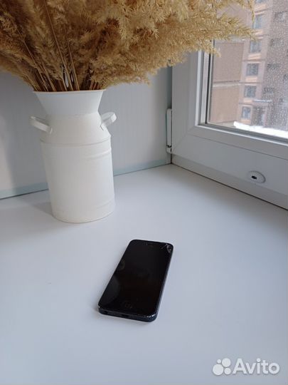 iPhone 4, 8 ГБ