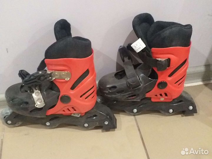 Роликовые коньки