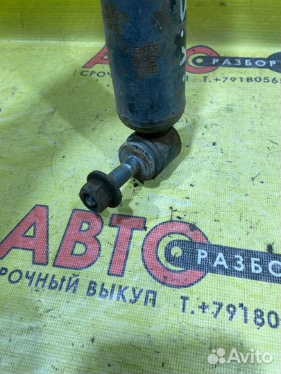 Стойка подвески задняя левая Renault Megane 2