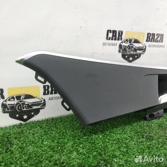 Ручка двери внутренняя передняя правая Audi A4