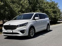 Kia Carnival 2.2 AT, 2018, 79 000 км, с пробегом, цена 3 190 000 руб.