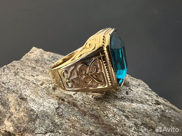 Мужской перстень