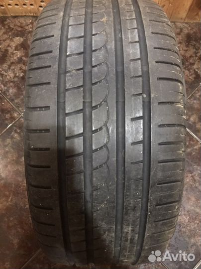 Pirelli P Zero Rosso 245/40 R18 97Y