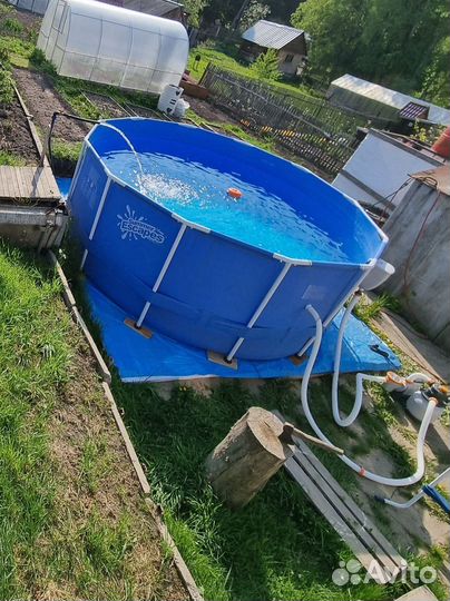 Бассейн 366 132