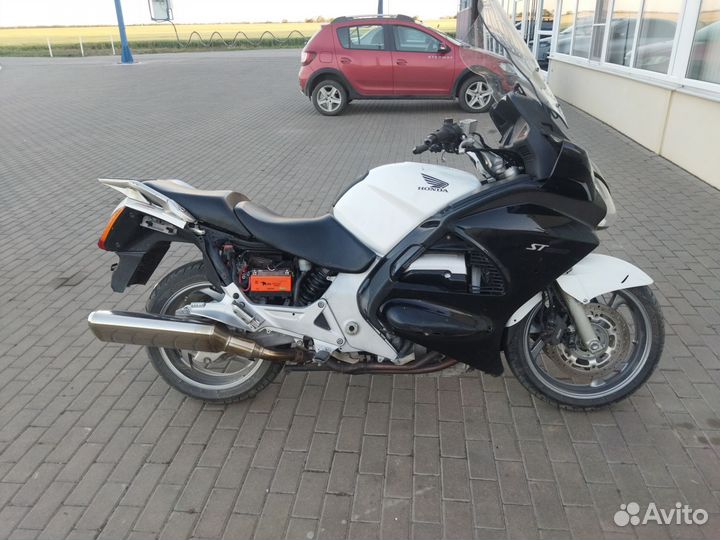 Honda st 1300