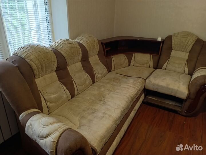 Угловой диван бу