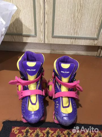 Роликовые коньки