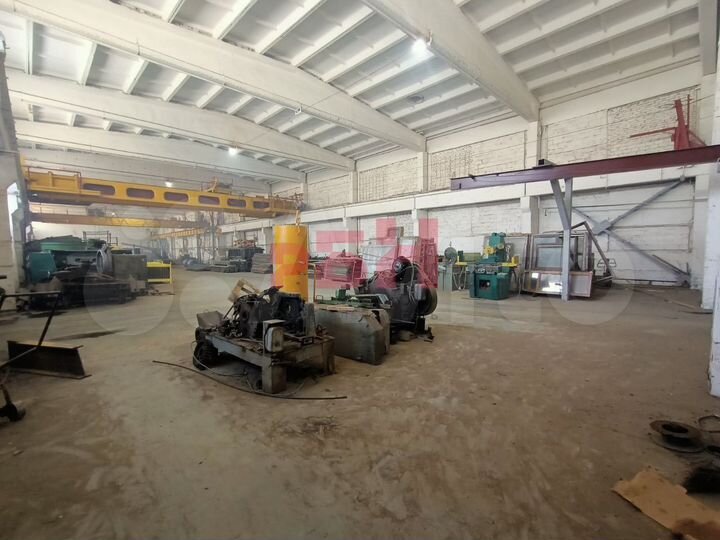 Производство с кран-балкой 880 м2