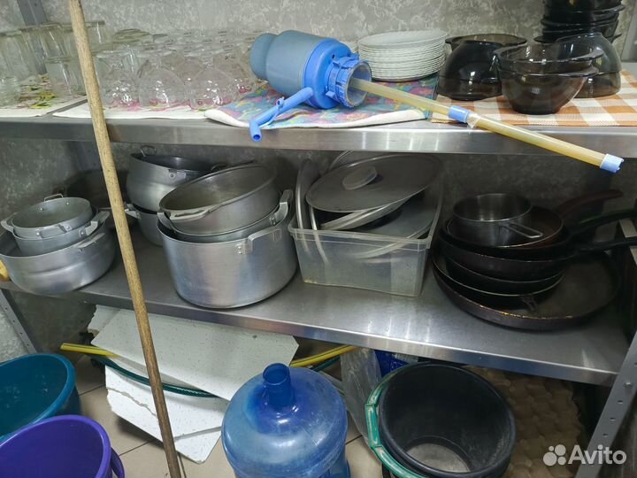 Кастрюли, посуда, столы и стеллажи нержавейка