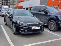 Kia Optima 2.0 AT, 2018, 57 000 км, с пробегом, цена 2 470 000 руб.