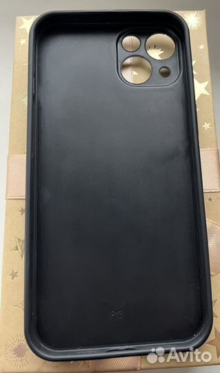 Чехол на iPhone 13 новый