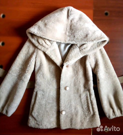 Новая мутоновая шуба необычного цвета