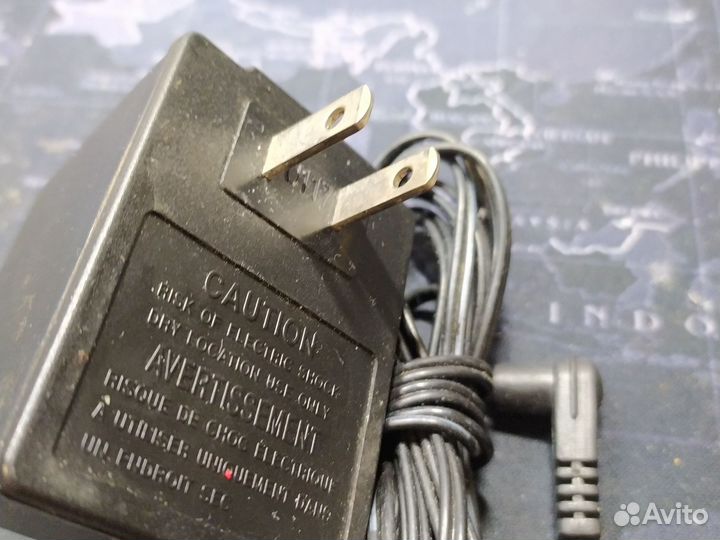 Блок питания 4,5V 600mA трансформаторный 120 вольт