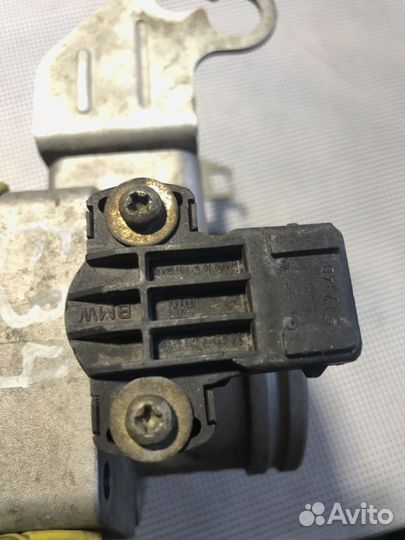 Дроссельная заслонка BMW E34 M50 V-2.0