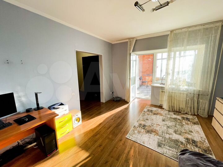 1-к. квартира, 56 м², 3/5 эт.