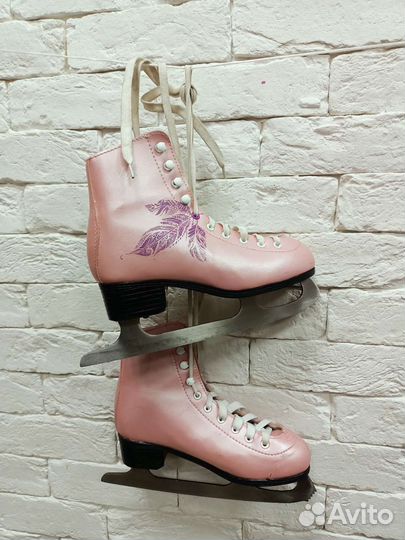 Коньки женские розовые 37 размер