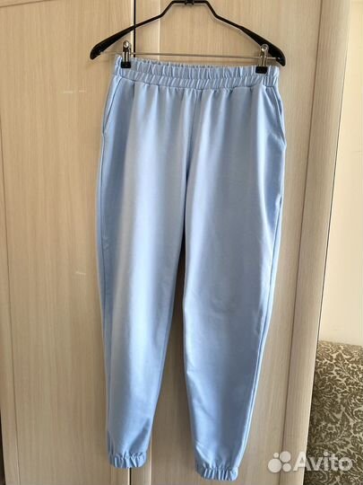 Костюм спортивный