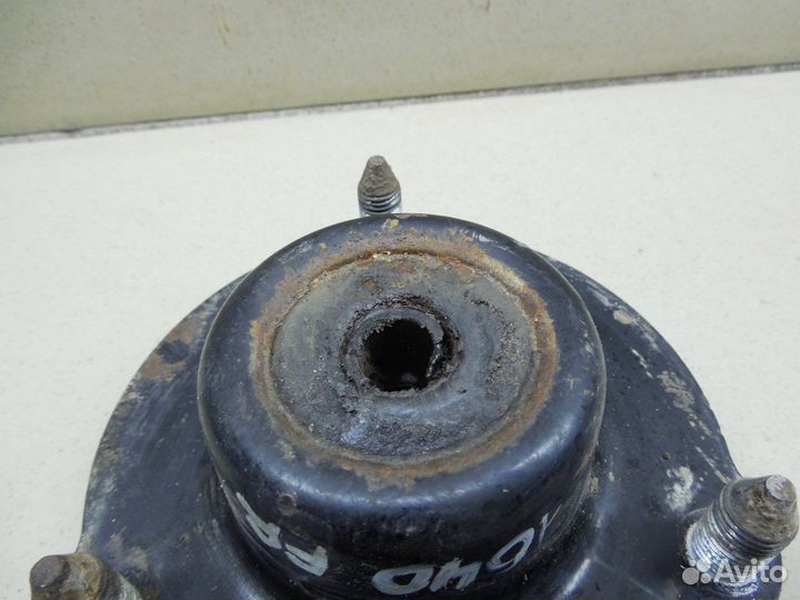 Опора переднего амортизатора Hi Lux 2015