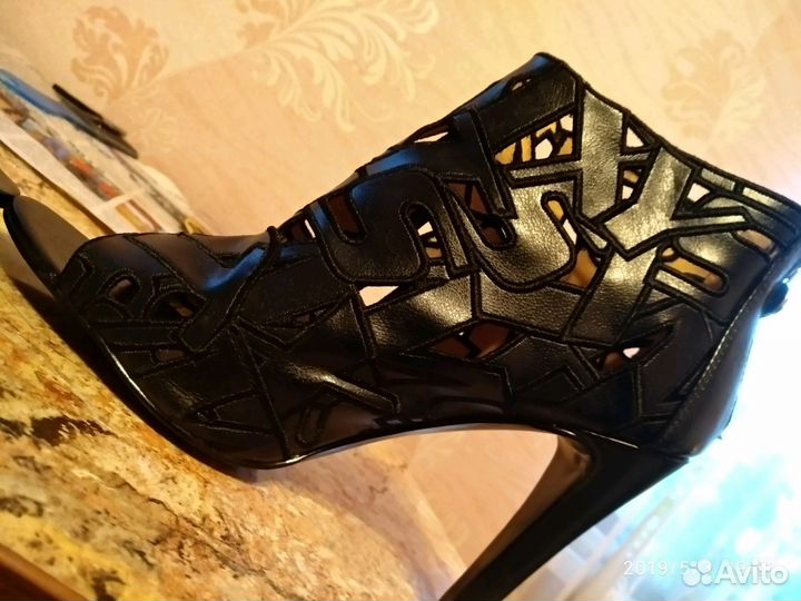 Женские ажурные летние туфли