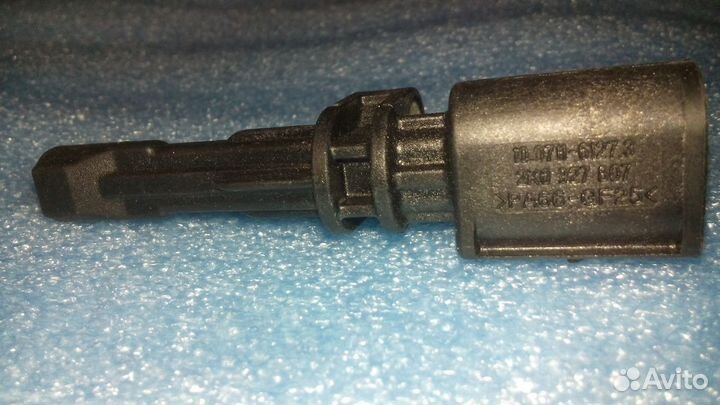 2K0927807 Датчик ABS задний VAG VW caddy III (2004