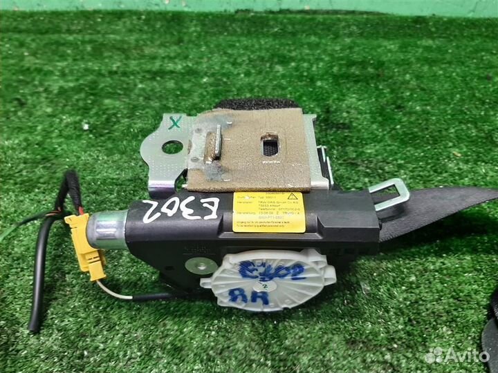 Ремень безопасности задний правый Mercedes Benz C