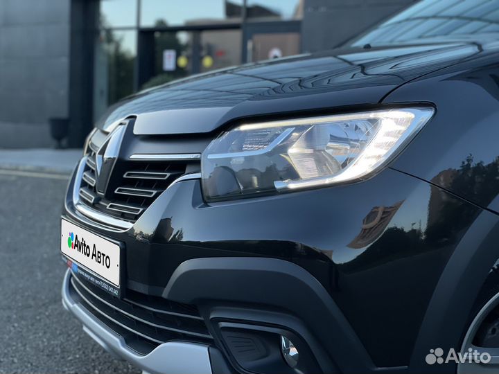 Renault Logan Stepway 1.6 МТ, 2019, 51 000 км