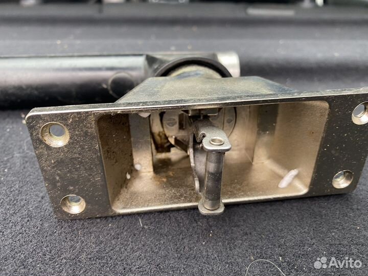 0CA733 замок двери В сборе; Electrolux AOS 6-10