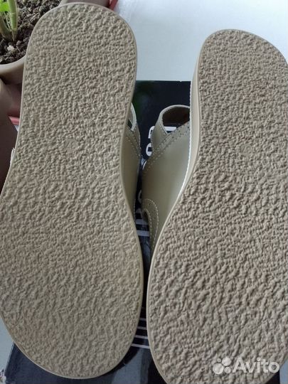 Сандалии натуральная кожа 37