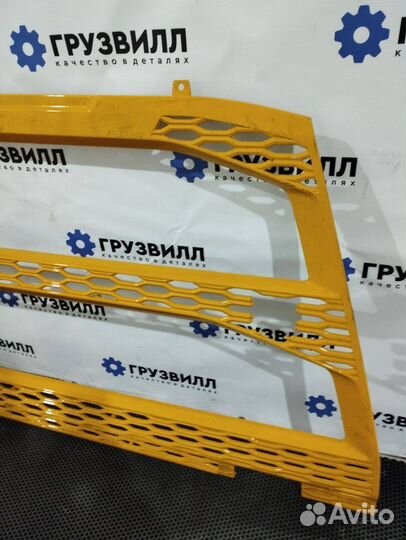Решетка в бампер Volvo FH5 84235709