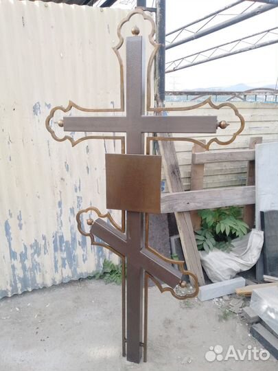 Продам крест кованый