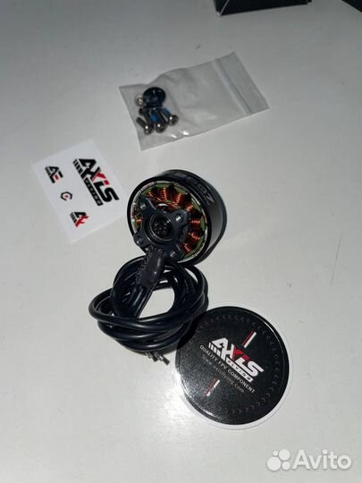 Axisflying AX2807 1300kv