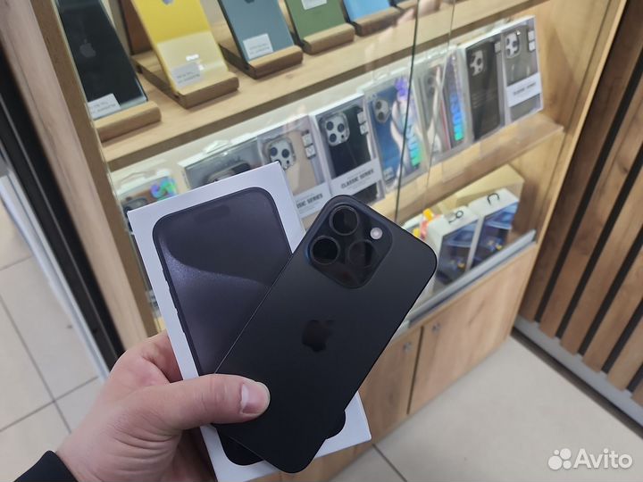 iPhone 15 Pro, 128 ГБ