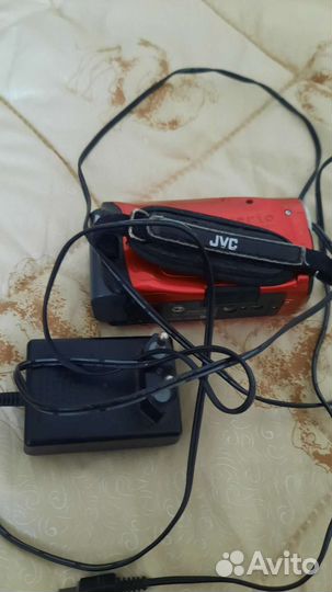 Видеокамера jvc